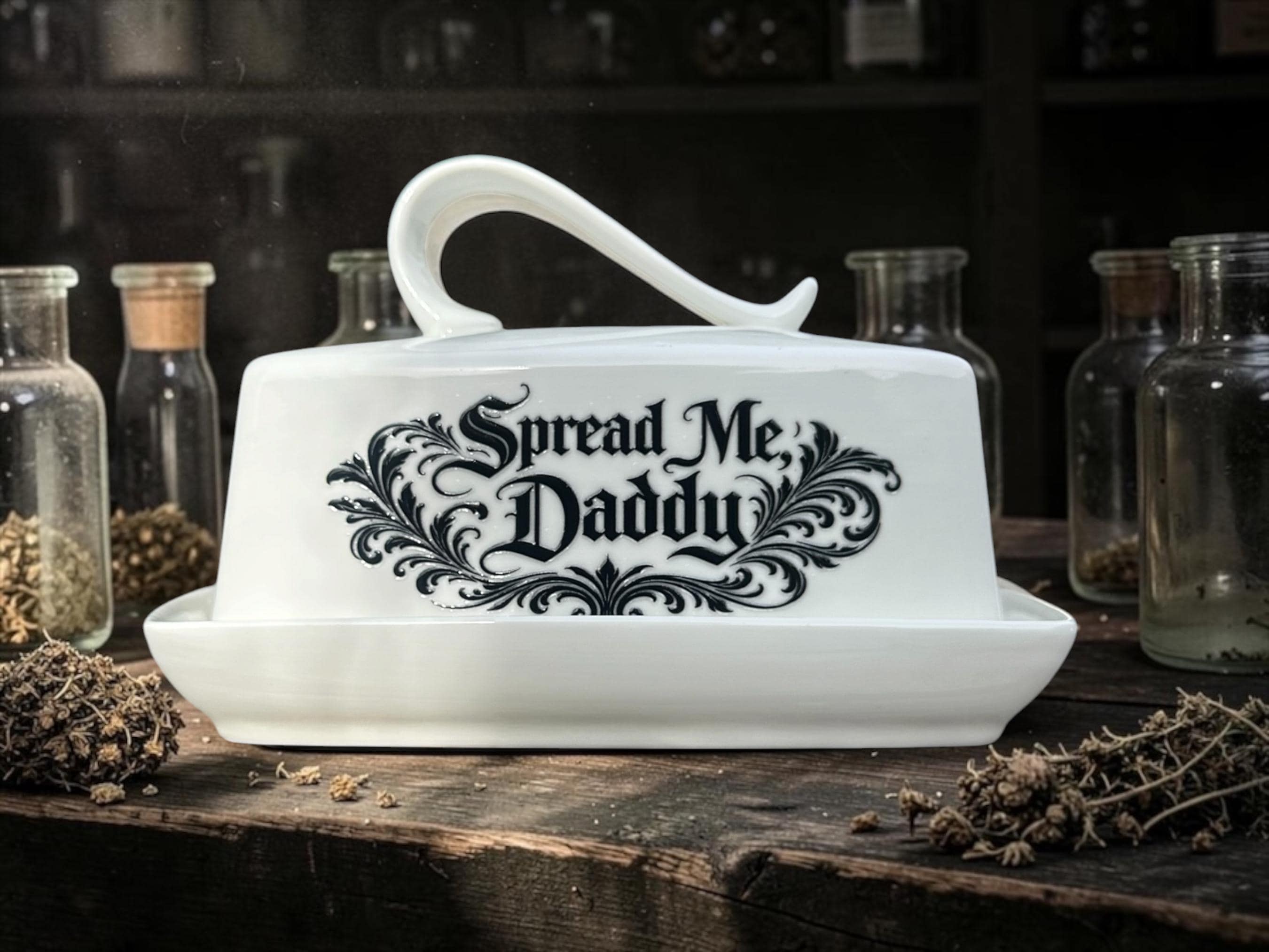 Spread Me Daddy Butter Dish Funny Kitchen Decor Rude Butter Dish with Lid Inappropriate Kitchen Gift Adult Humour Kitchenware Novelty Butter