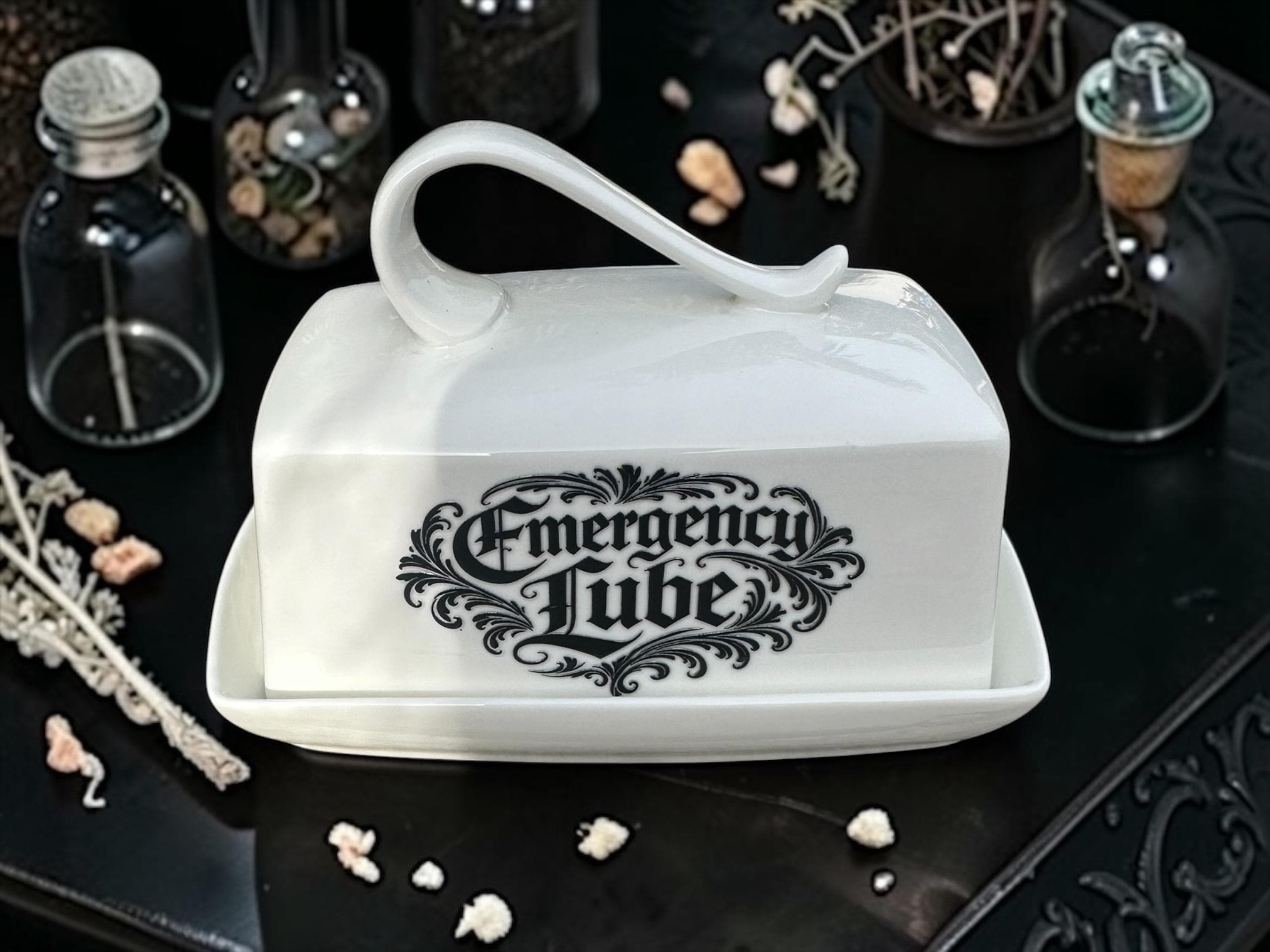 Emergency Lube Butter Dish Funny Kitchen Decor Rude Butter with Lid Inappropriate Housewarming Gift Novelty Kitchenware Sarcastic Kitchen
