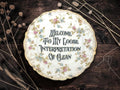 Welcome to my loose interpretation of clean, vintage plate with stand